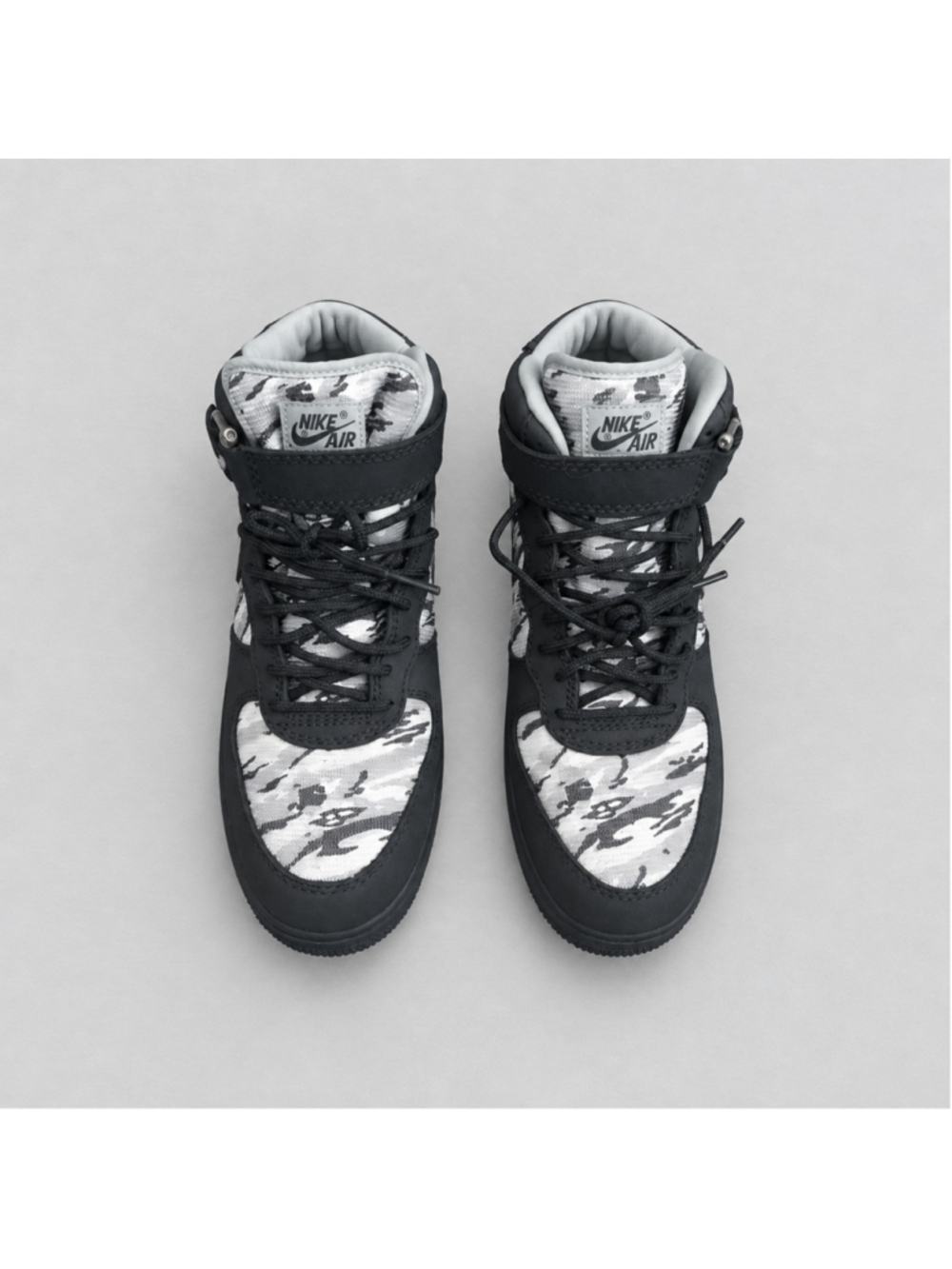 Nike Af-X Mid Recon Nort Stash 2004 Size 10 Used Sneakers Black and Grey Camo